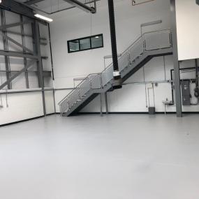 Automotive resin floor